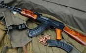 Sonidos del fusil de asalto Kalashnikov